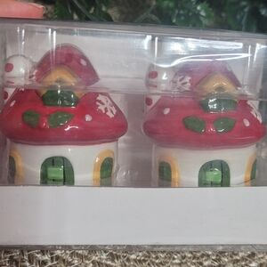 Red Mushroom House Salt and Pepper Shakers. Christmas